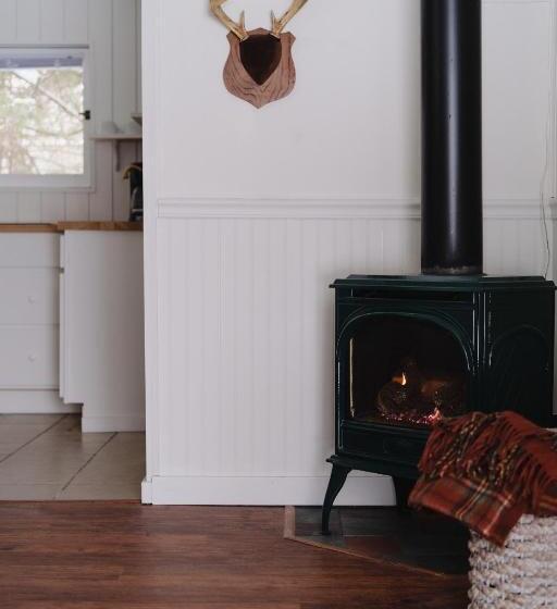 דירת חדר, Anchor Inn