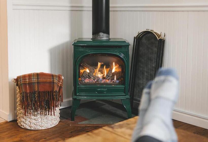 דירת חדר, Anchor Inn