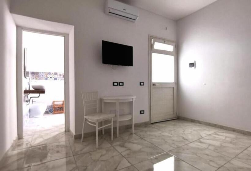 Pokój Deluxe Łóżko King Size, Paolanna Luxury Rooms