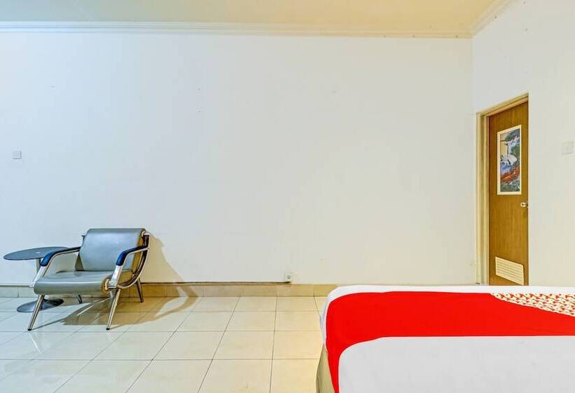 디럭스 룸, Oyo 90218 Ubaran Guest House