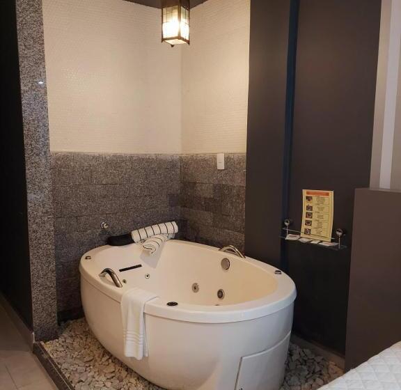 디럭스 스위트, Vila Suíça 1818