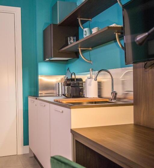 バルコニー付きスタンダードトリプルルーム, Casa Consani