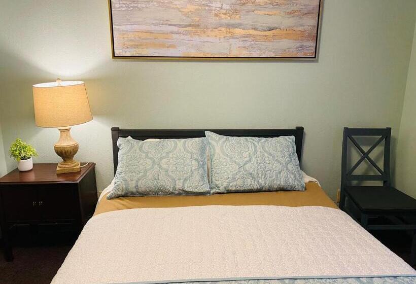 חדר דלוקס, Rockwood Resort Motel