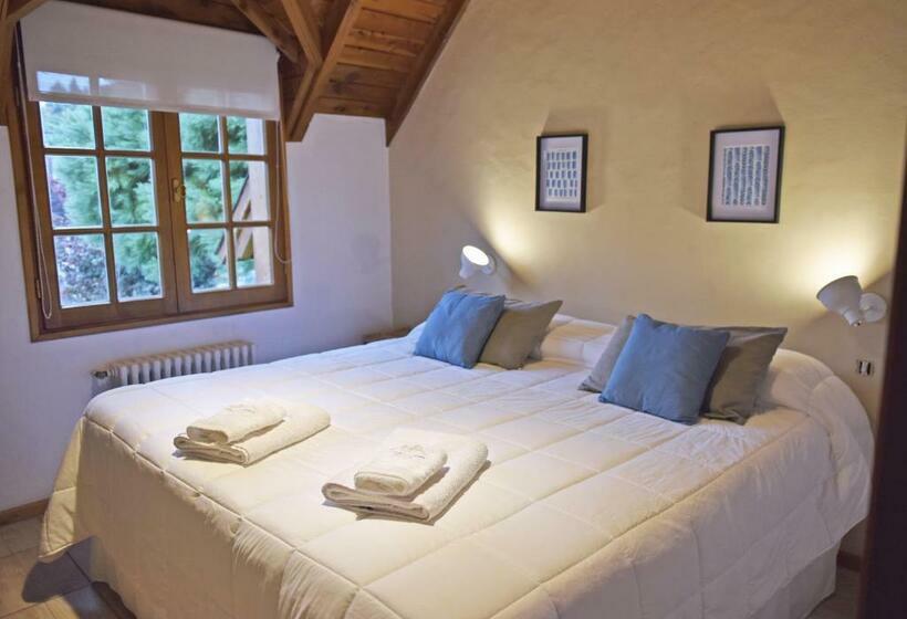 Standart Oda, Latitud Cuarenta