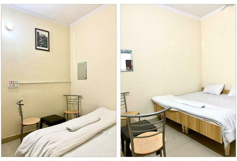 디럭스 룸, Baddi Guest House