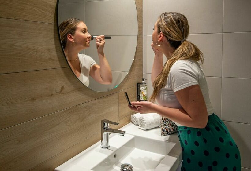 Standardzimmer, voco Bilbao - City by IHG