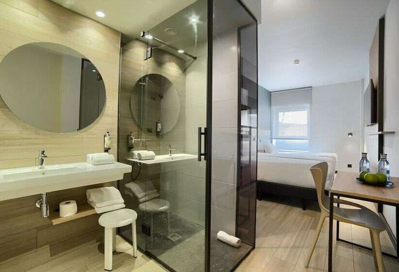 Standardzimmer, voco Bilbao - City by IHG