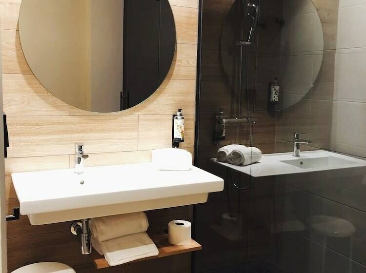 Standardzimmer, voco Bilbao - City by IHG