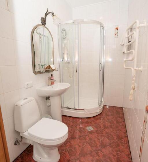 Standard-huone, Piano