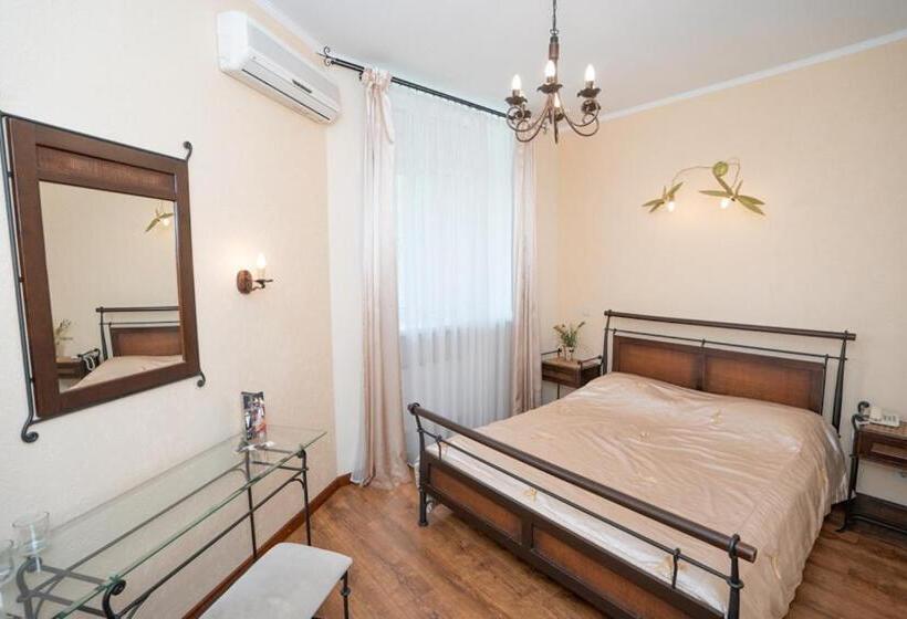 Standard-huone, Piano