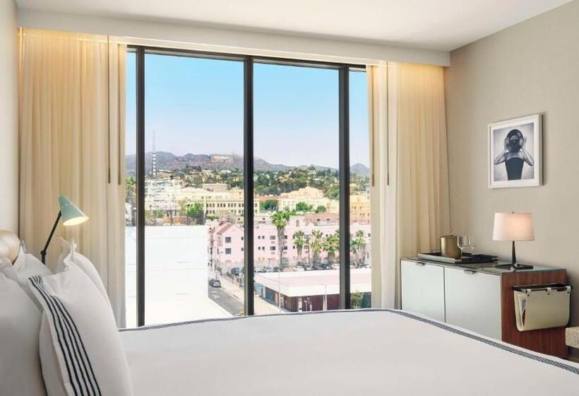 غرفة قياسية سرير كينج, Thompson Hollywood, By Hyatt