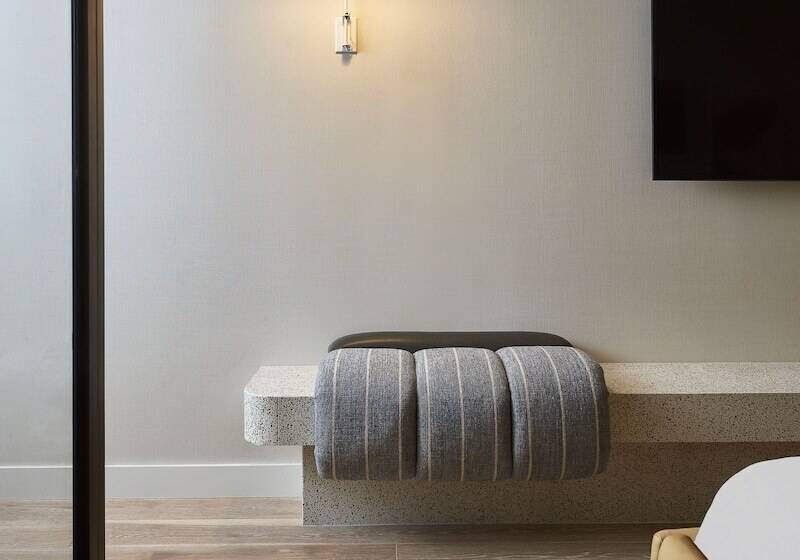 اتاق استاندارد با تخت دوبل, Thompson Hollywood, By Hyatt