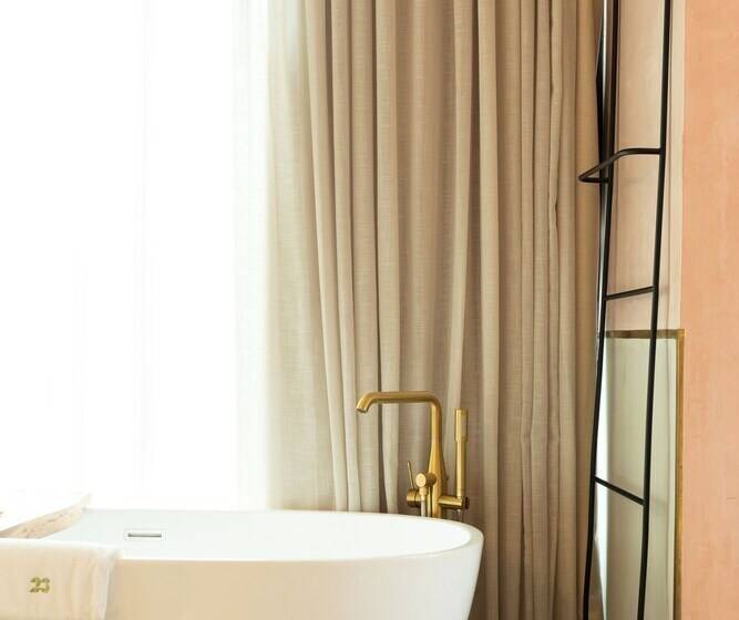 غرفة قياسية, 23 Hotel Medellin