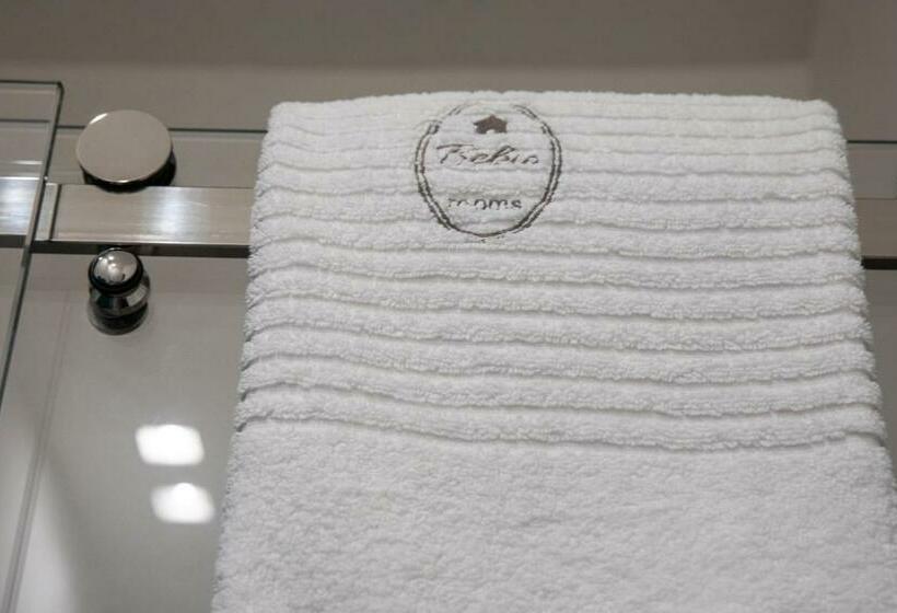 חדר קומפורט לשלושה, Bebio Rooms