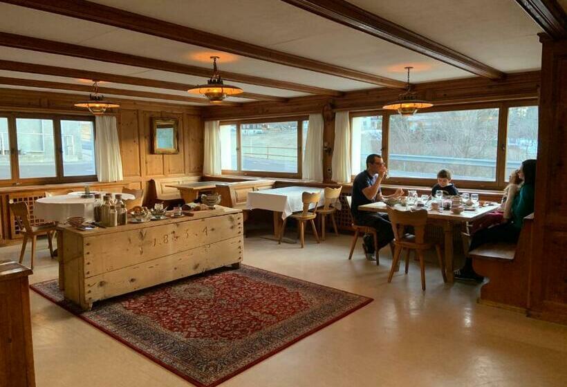 标准间, Waldheim Pension Laax