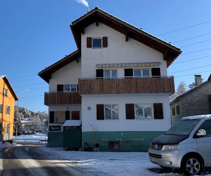 בית, חדר שינה 1, Waldheim Pension Laax