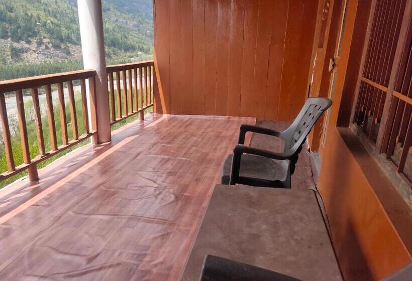 חדר דלוקס עם מרפסת, Bhrigu