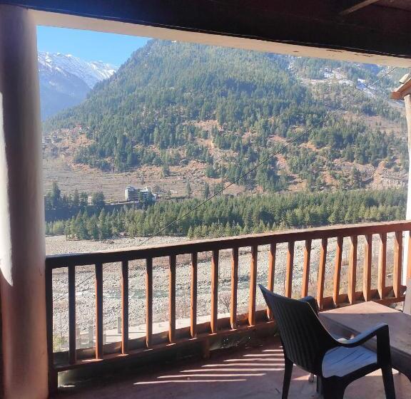 חדר דלוקס עם מרפסת, Bhrigu