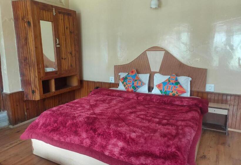Deluxe Room Mountain View, Bhrigu
