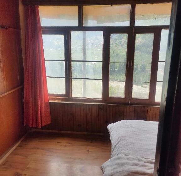 חדר דלוקס עם נוף להרים, Bhrigu