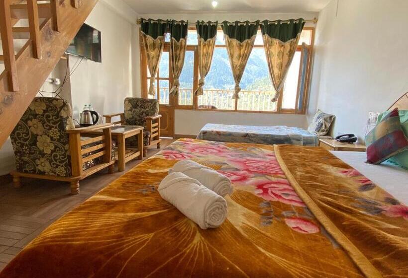 חדר משפחתי נוף להרים, Bhrigu