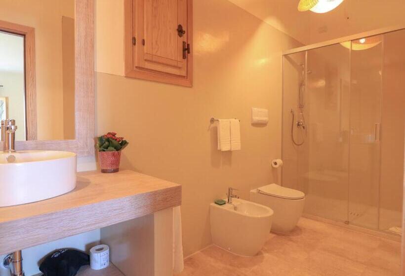 סוויטת ג'וניור, Borgo Smeraldo