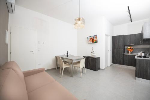 Apartamento 2 Dormitórios, Residence Ondamare