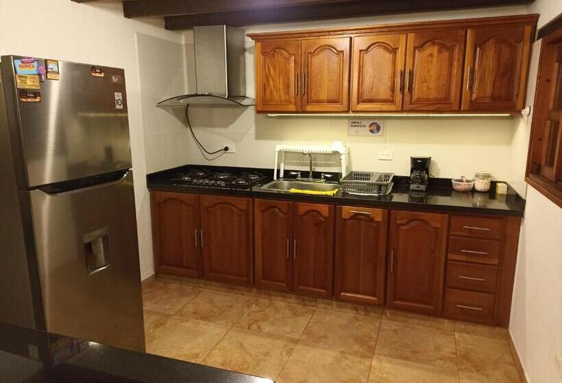 חדר משפחתי, Apartahotel Saquenzipá