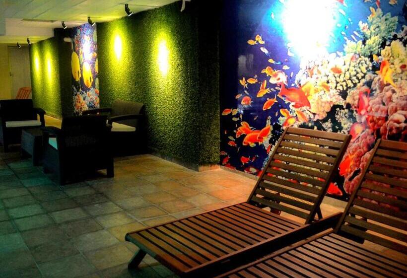 غرفه قياسيه سريرين مزدوجين, Brisa Coatzacoalcos