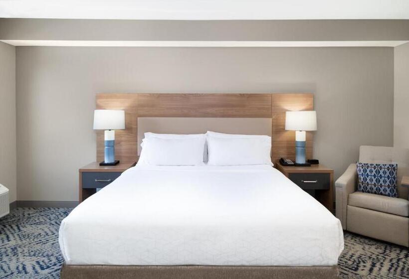 Студия Премиум, Candlewood Suites Asheville Downtown, An Ihg