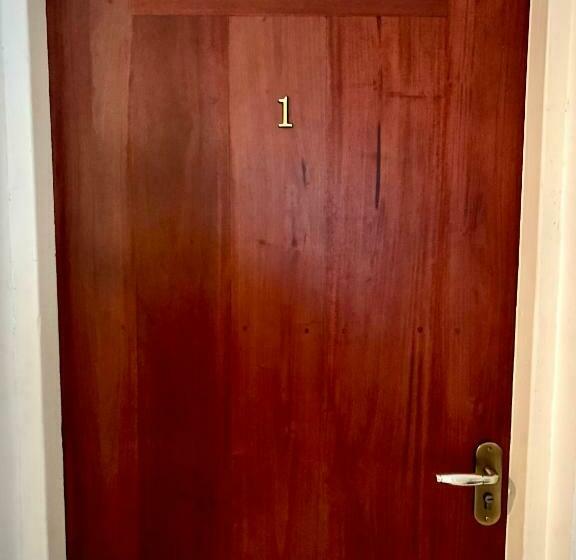 Economy Room, Delmond Lake Anuradhapura