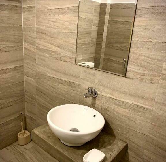 Family Room, Delmond Lake Anuradhapura