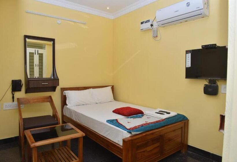 חדר דלוקס, Kaala Bairav Grand Annex1