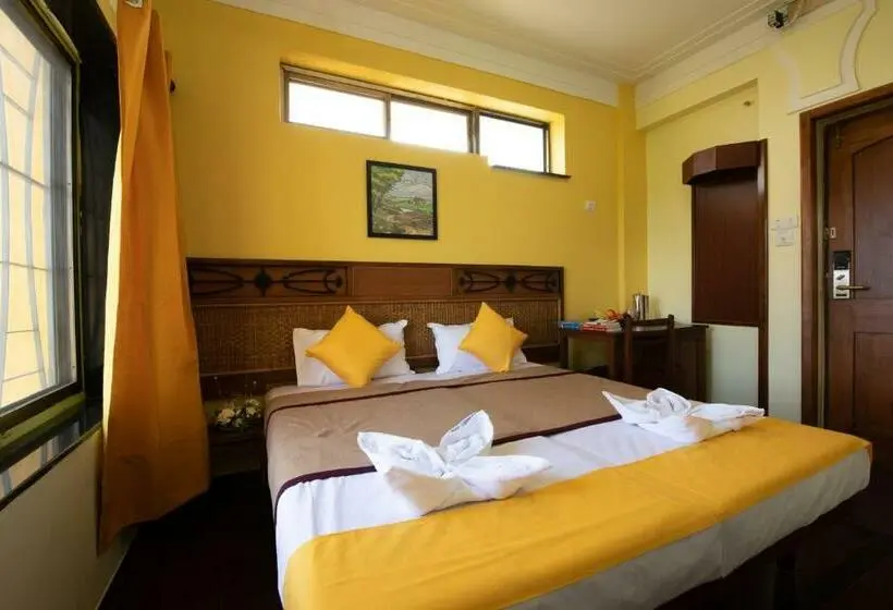 Chambre Affaires, Raj Resort