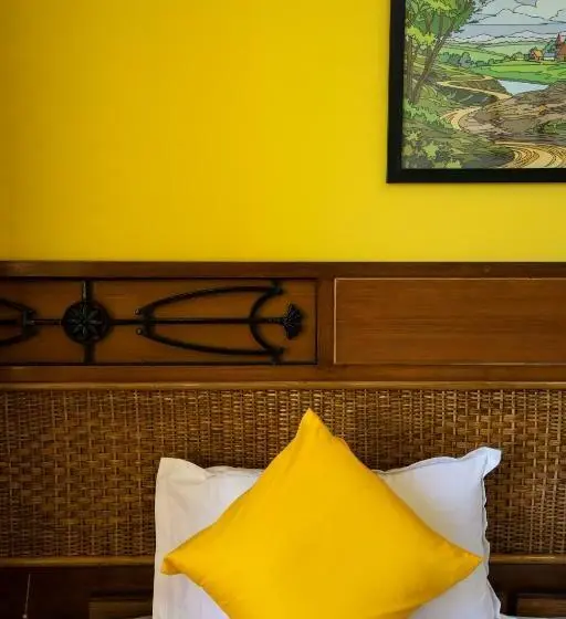 Chambre Affaires, Raj Resort