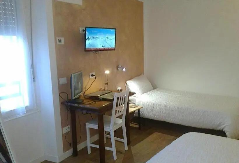 Standard Kolmen Hengen Huone, B&b The Secret Place