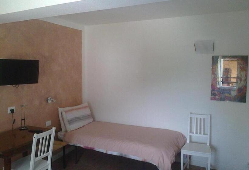 סוויטה משפחתית, B&b The Secret Place