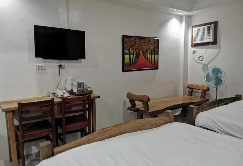 デラックスファミリールーム, Reddoorz Plus @ Jollydays Hotel Nueva Ecija