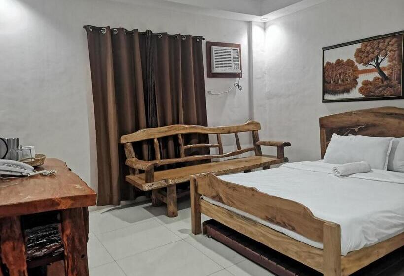 جناح, Reddoorz Plus @ Jollydays Hotel Nueva Ecija