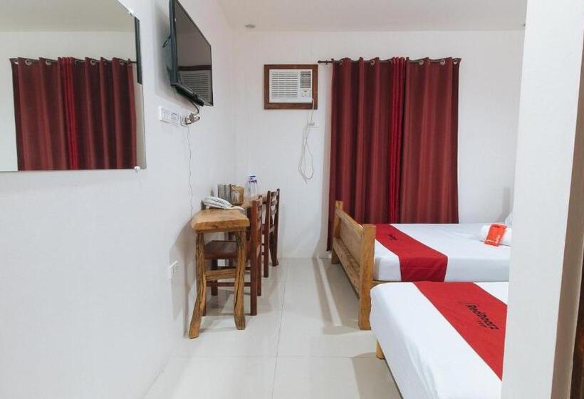 חדר משפחתי, Reddoorz Plus @ Jollydays Hotel Nueva Ecija