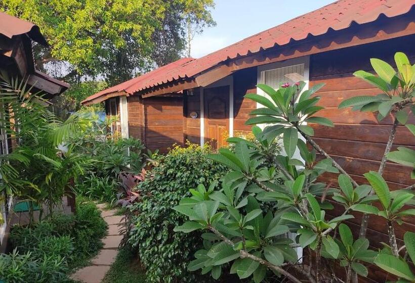 Номер Стандарт Вид на Сад, Waterscape Beach Resort