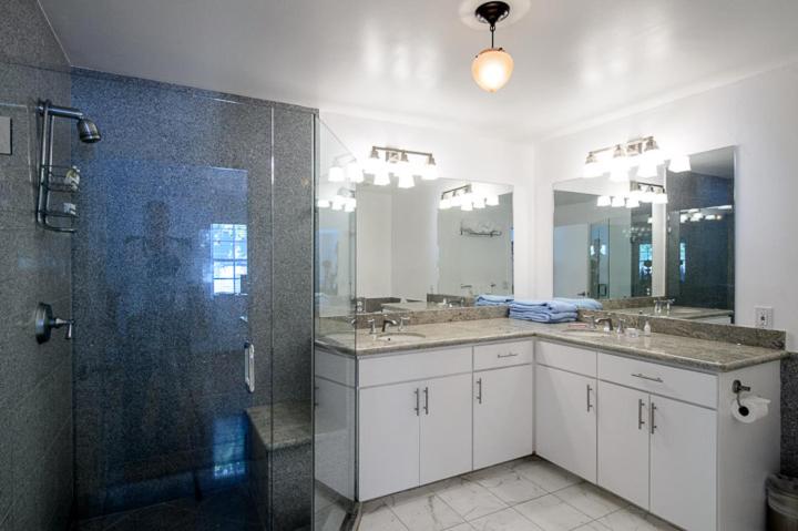 جناح سرير كينج, Old Colorado Inn