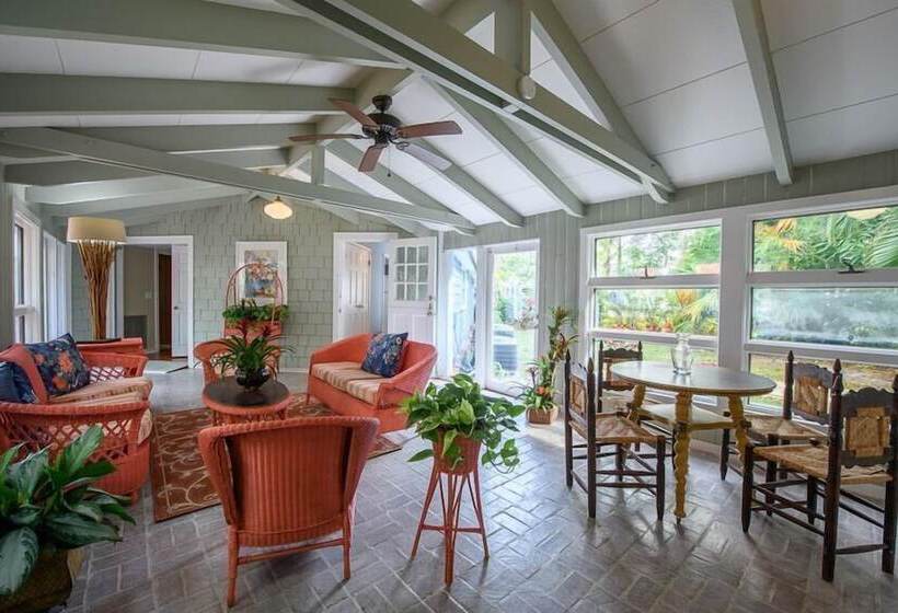 ３ベッドルームハウス, Old Colorado Inn