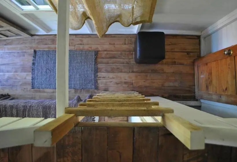 スタンダード４人部屋, Pacheco Farmhouse   Intag Valley