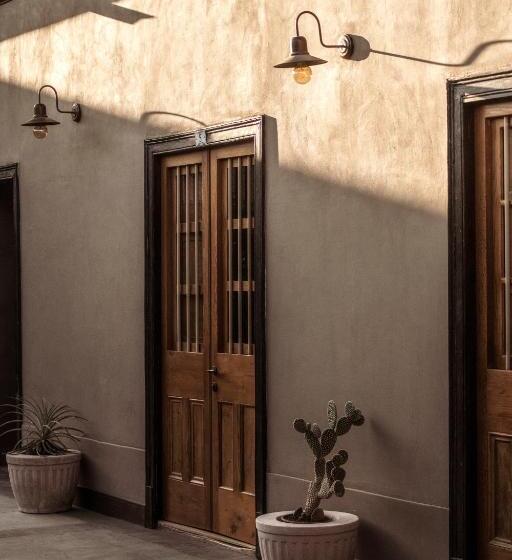 غرفة ديلوكس, Solar Madariaga