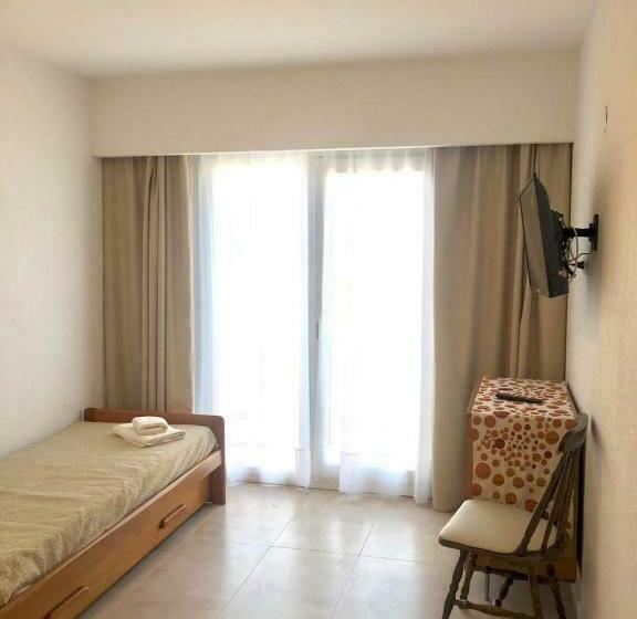 اتاق استاندارد چهار تخته با چشم‌انداز دریا, Apart Amabile Sul Mare