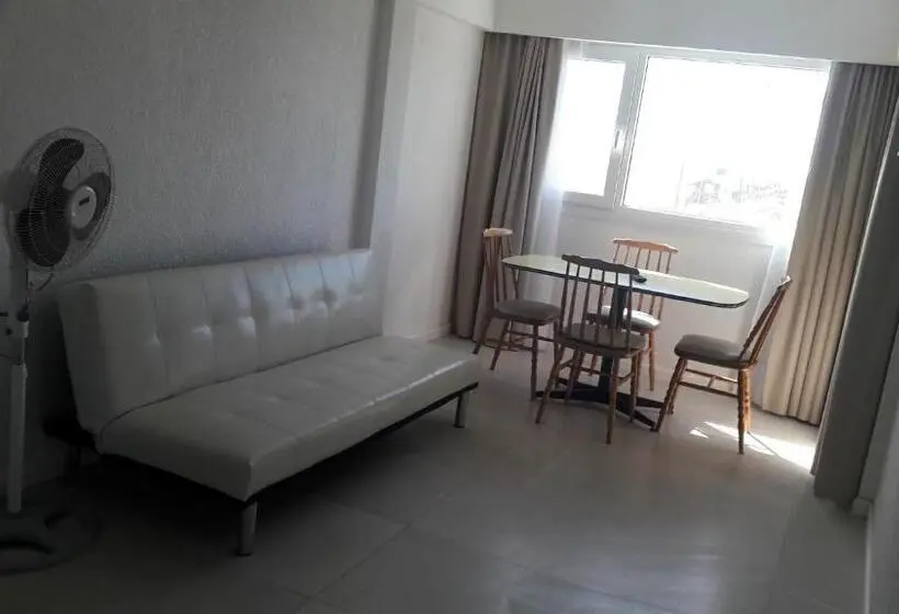 اتاق استاندارد چهار تخته با چشم‌انداز دریا, Apart Amabile Sul Mare