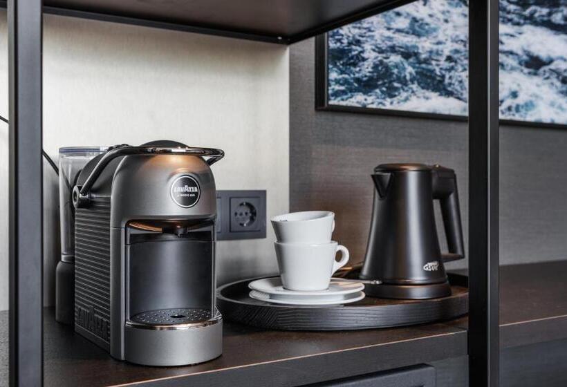 חדר קומפורט, Le Petit Marin Boutique