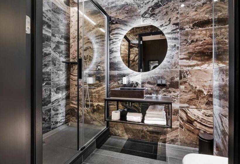 חדר קומפורט, Le Petit Marin Boutique