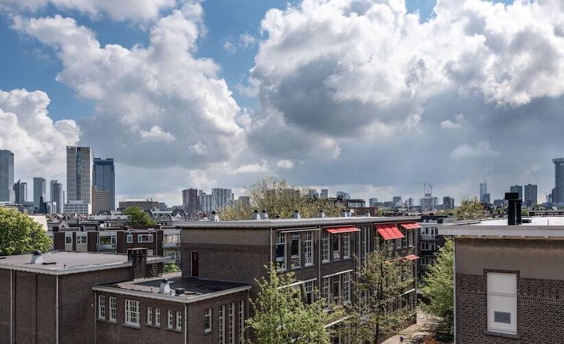 חדר קומפורט, Le Petit Marin Boutique